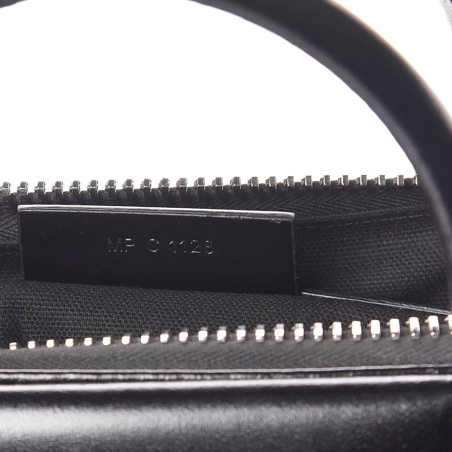 Shiny Lord Calfskin Medium Antigona Black