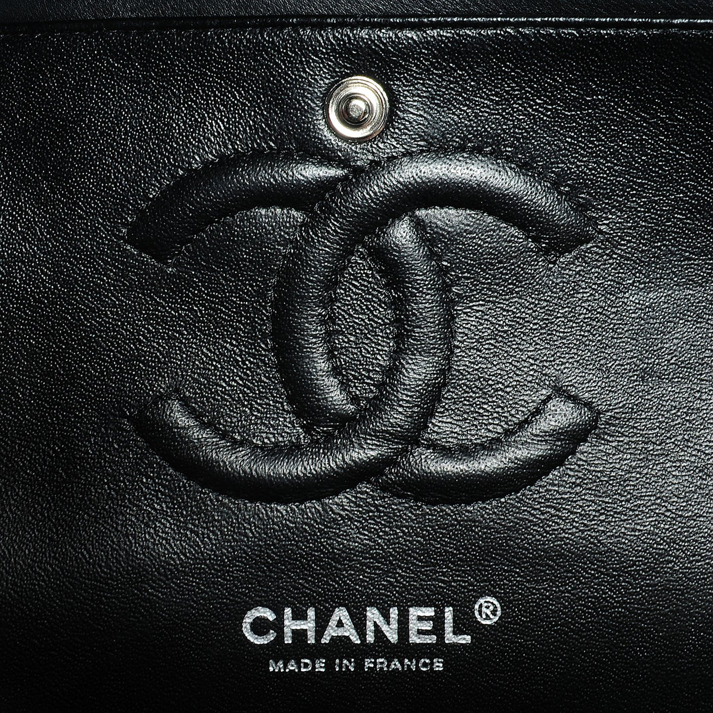 Striated Patent Quilted Medium Double Flap Black