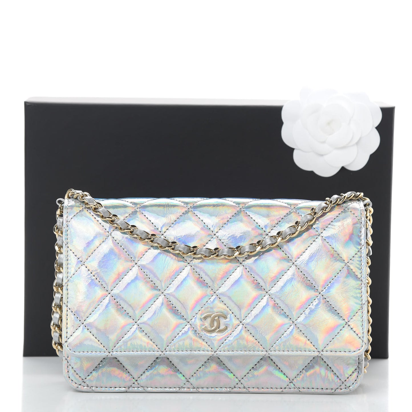 Iridescent Goatskin Quilted Wallet On Chain WOC Silver