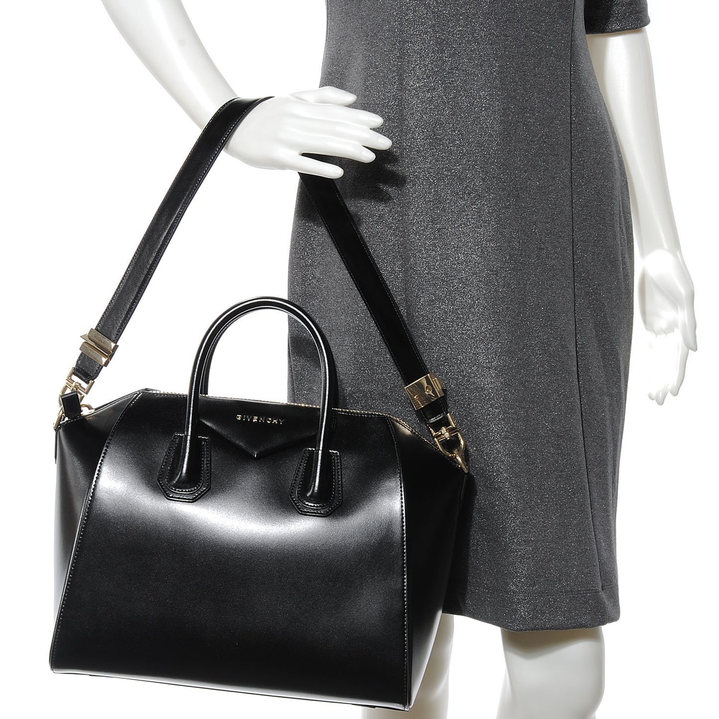 Shiny Lord Calfskin Medium Antigona Black