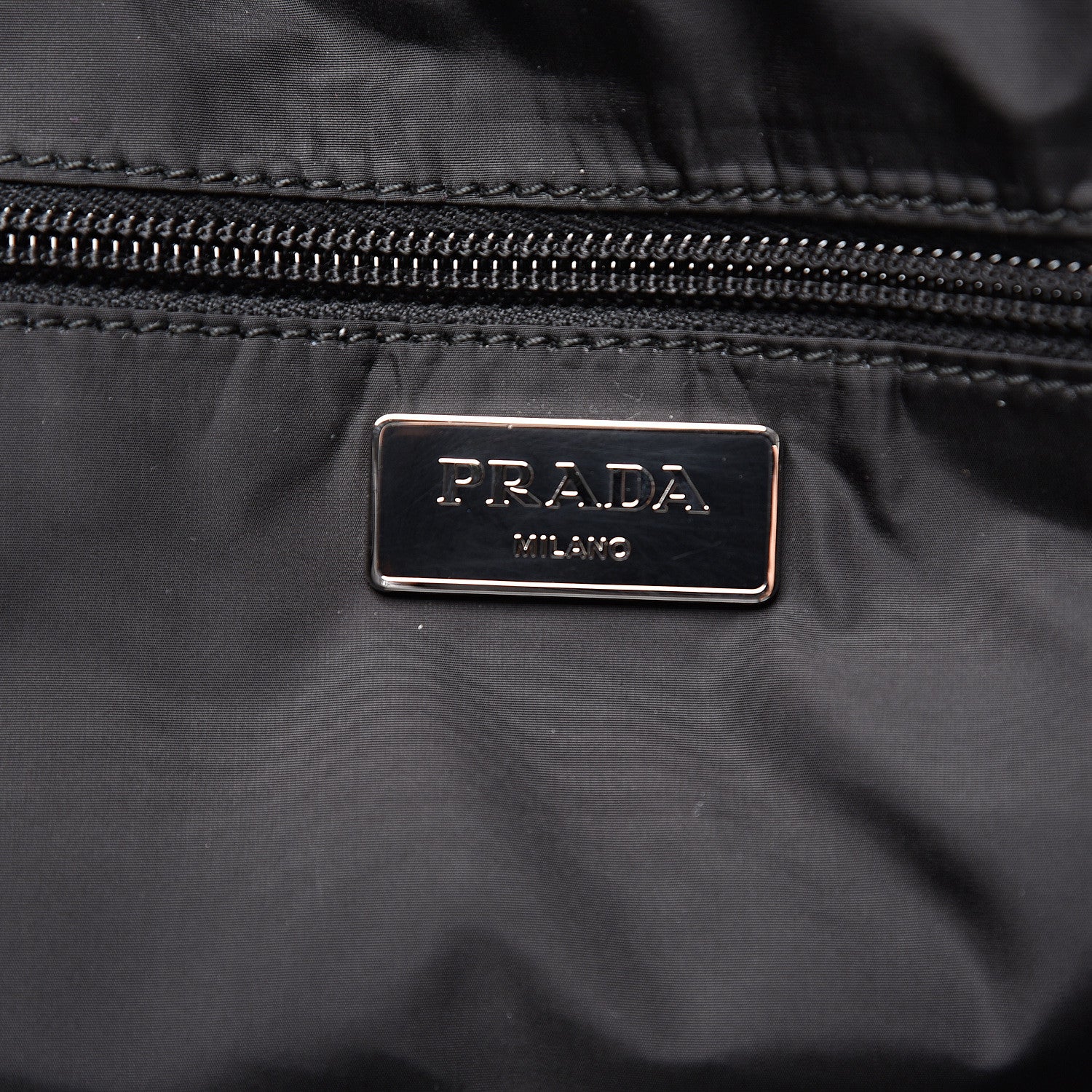 Prada Saffiano Nylon Tessuto Stampato Tote Rosso 5 of 9
