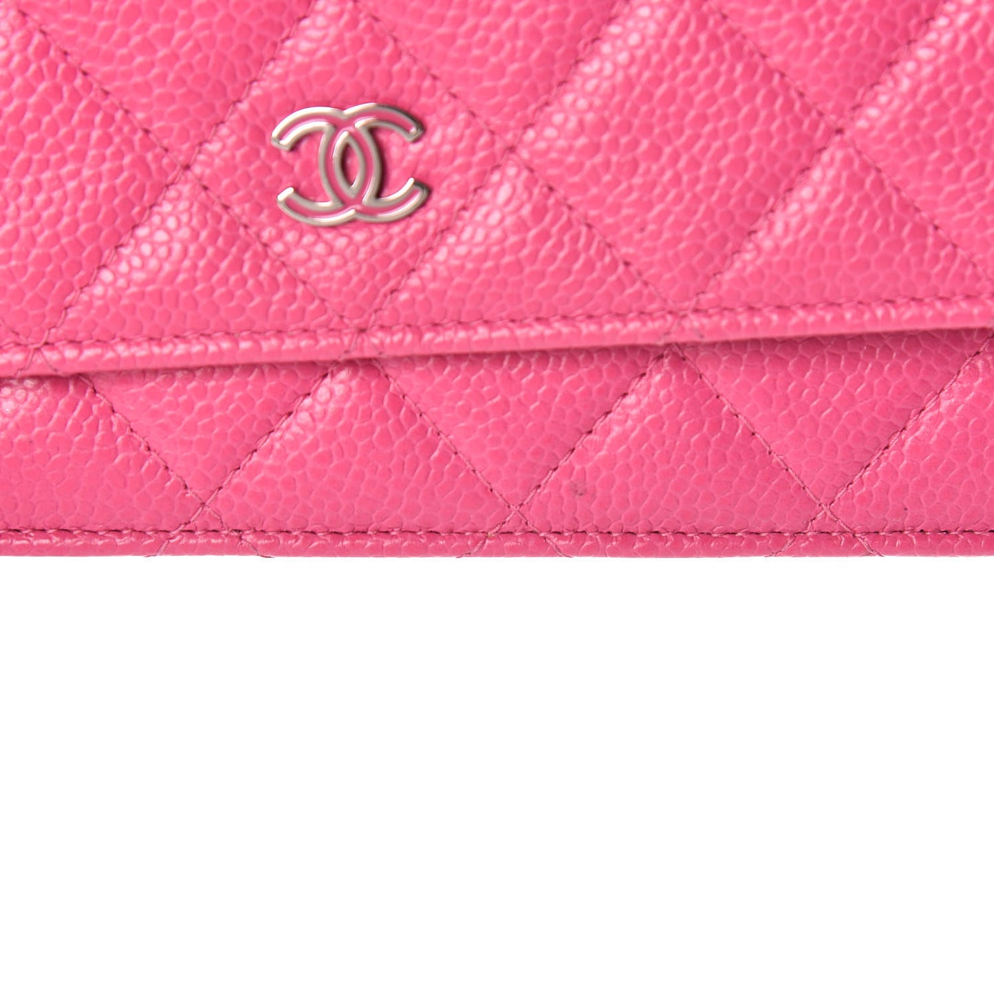 Caviar Quilted Wallet on Chain WOC Pink