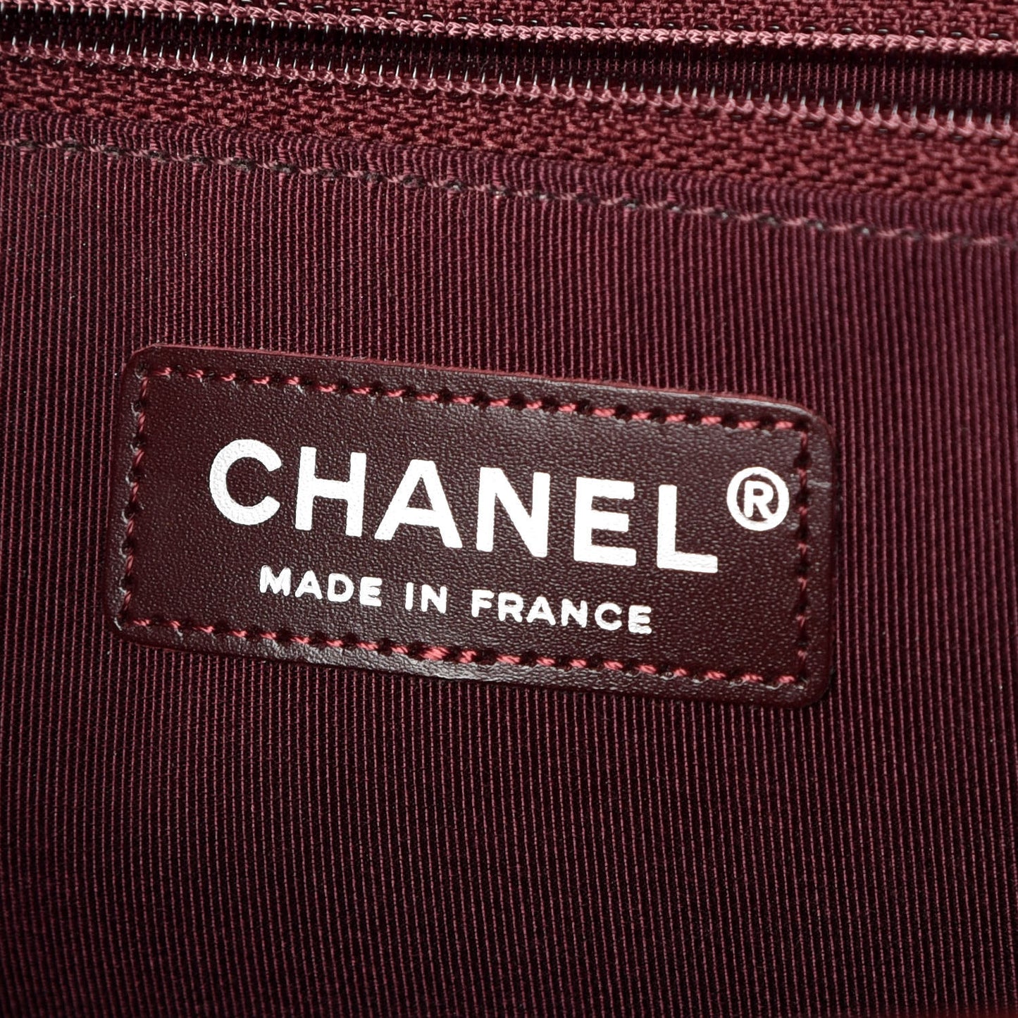 Patent Lambskin Medium Chocolate Bar Flap Black Bordeaux