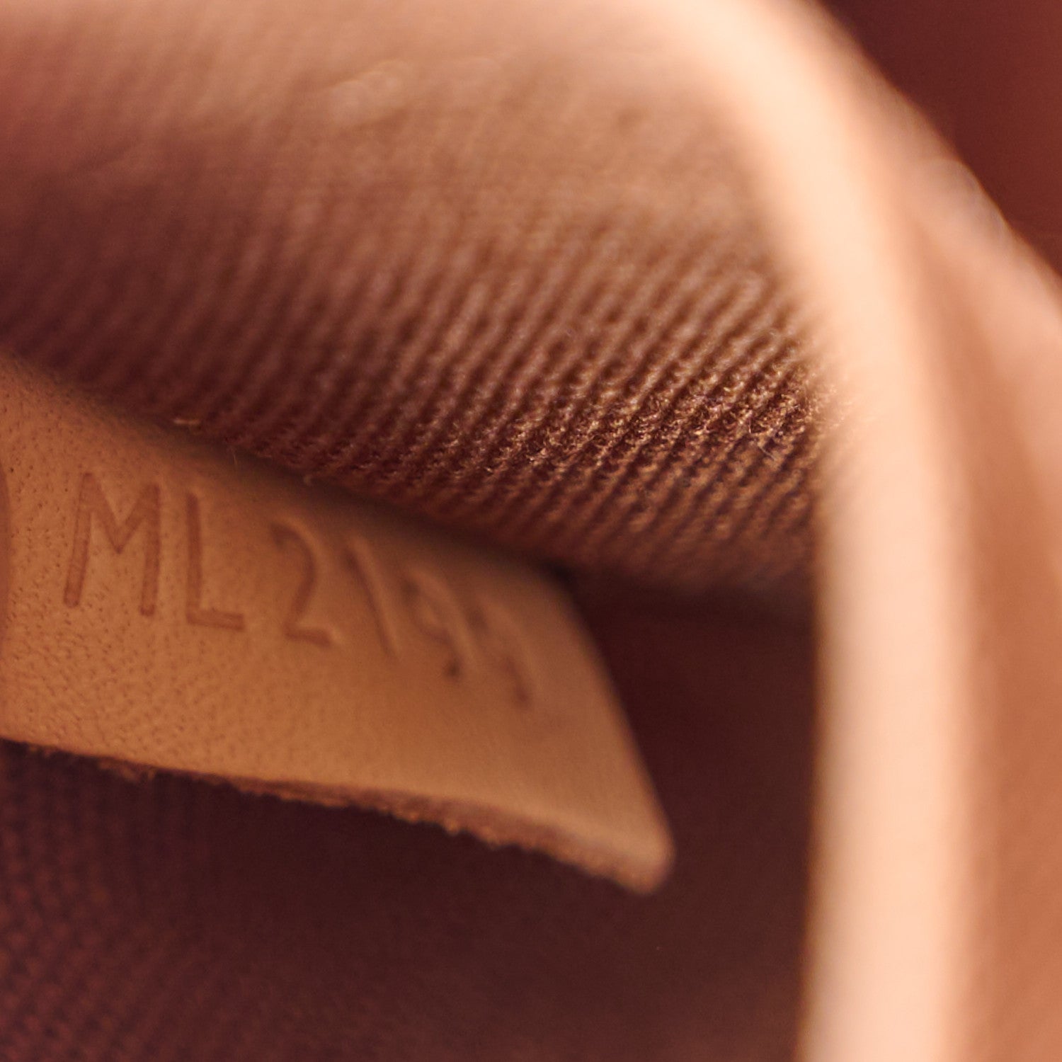 Louis Vuitton Monogram Alma BB 6 of 11