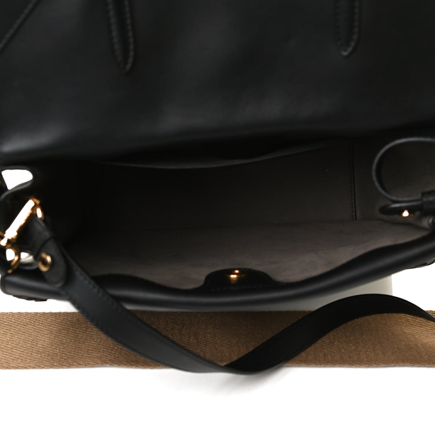 Vitello Grace Matte Large Flip Tote Black