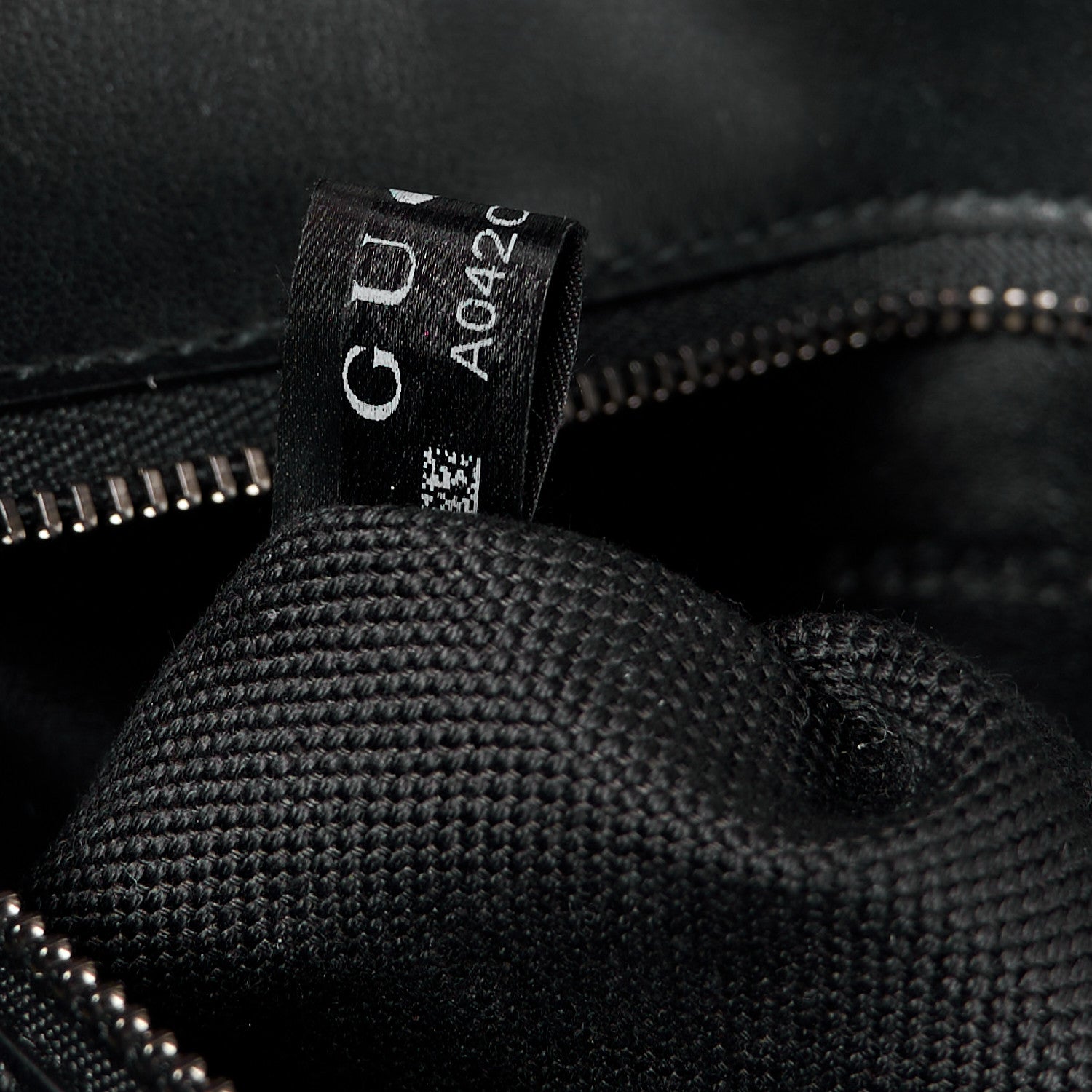 Gucci Calfskin Matelasse Monochrome Small GG Marmont Shoulder Bag Black 7 of 11