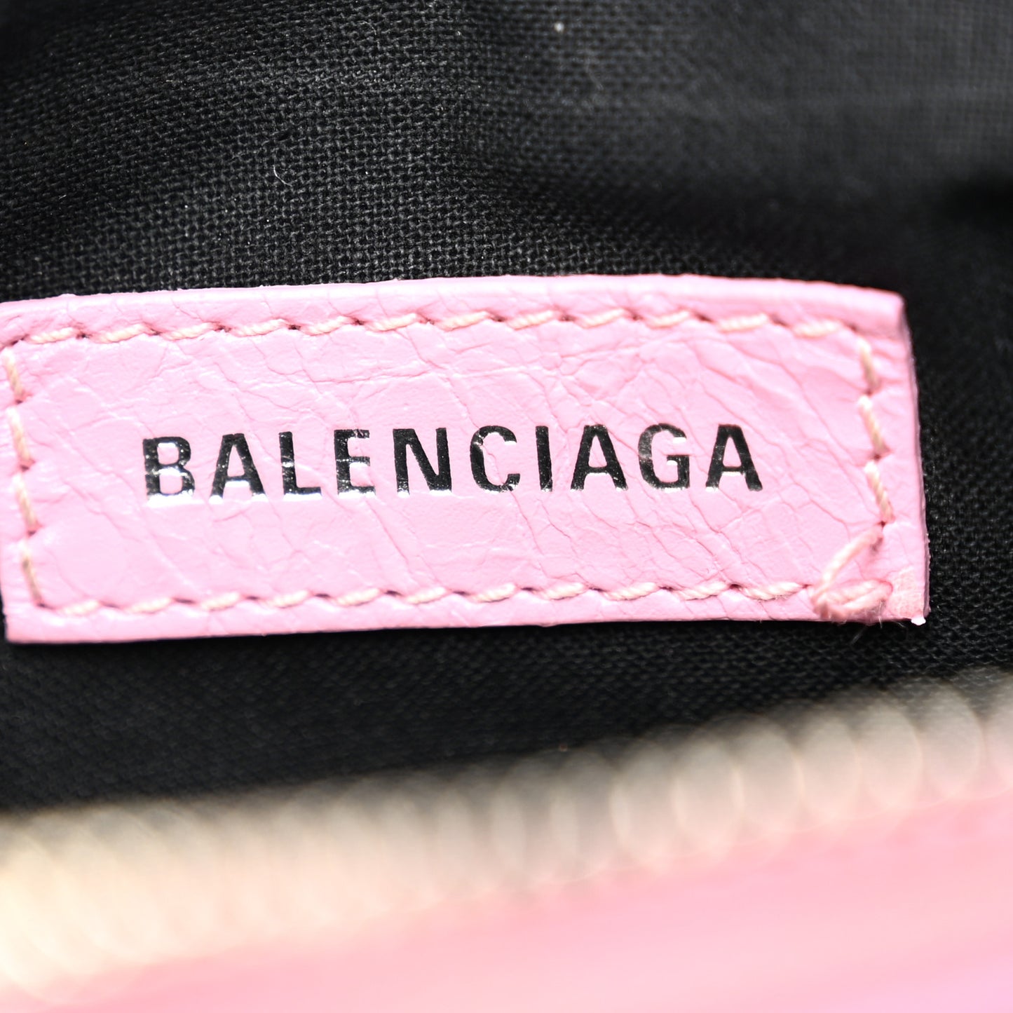 Agneau Arena Le Cagole Shoulder Bag XS Candy Pink