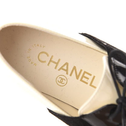 Chanel Patent CC Cap Toe Womens Lace Up Oxfords 35 Black White 6 of 9