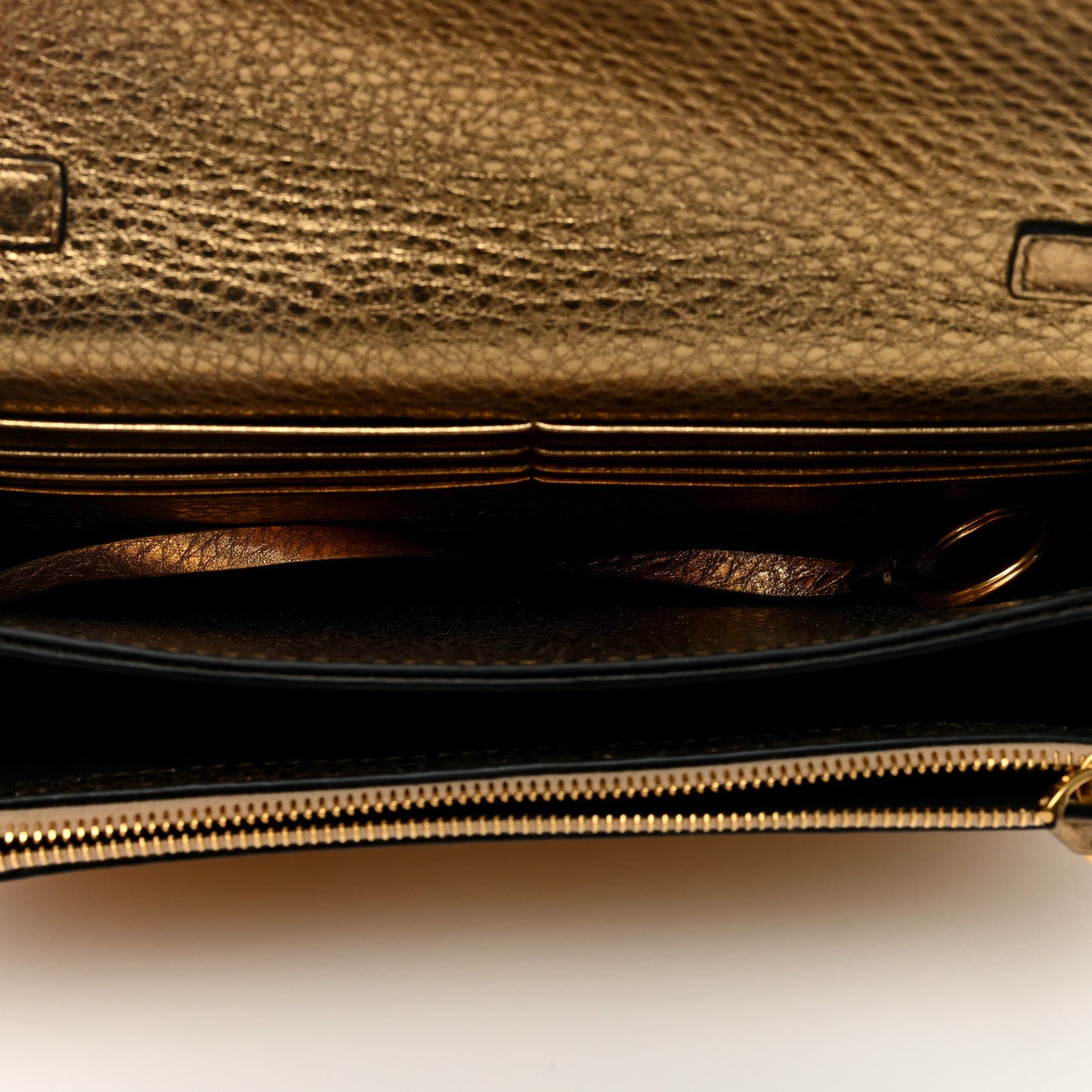 Pebbled Calfskin Rockstud Flap Wallet On Chain Soft Gold