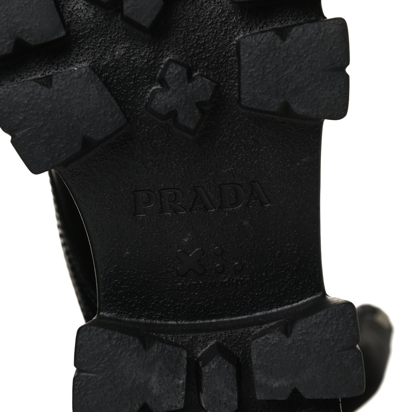 Spazzolato Rois Nylon Metal Triangle Logo Monolith Pouch Pocket 55mm Boots 38 Black