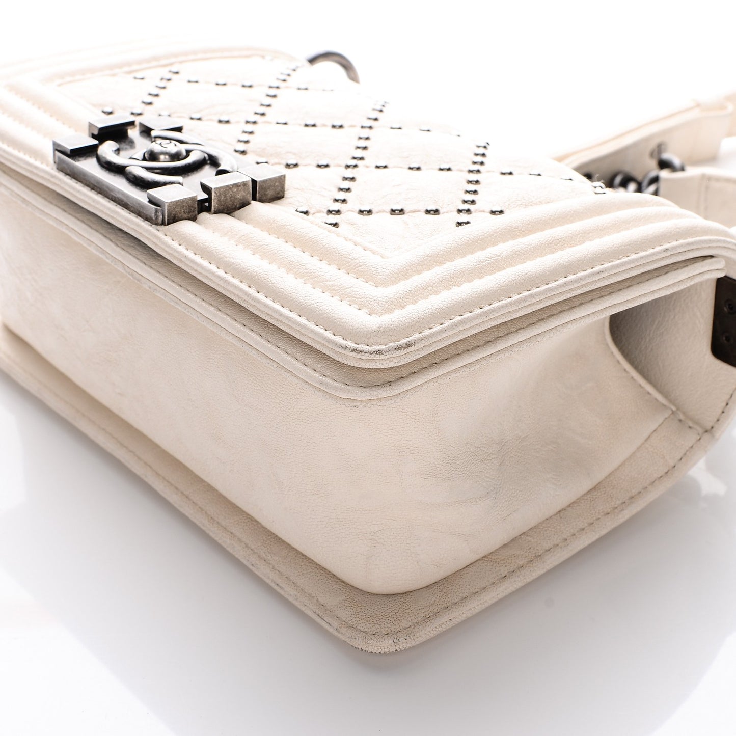 Crumpled Lambskin Small Studded Boy Flap White
