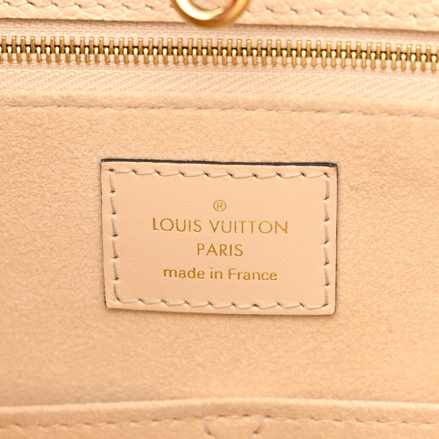 Empreinte Monogram Giant Onthego MM Creme