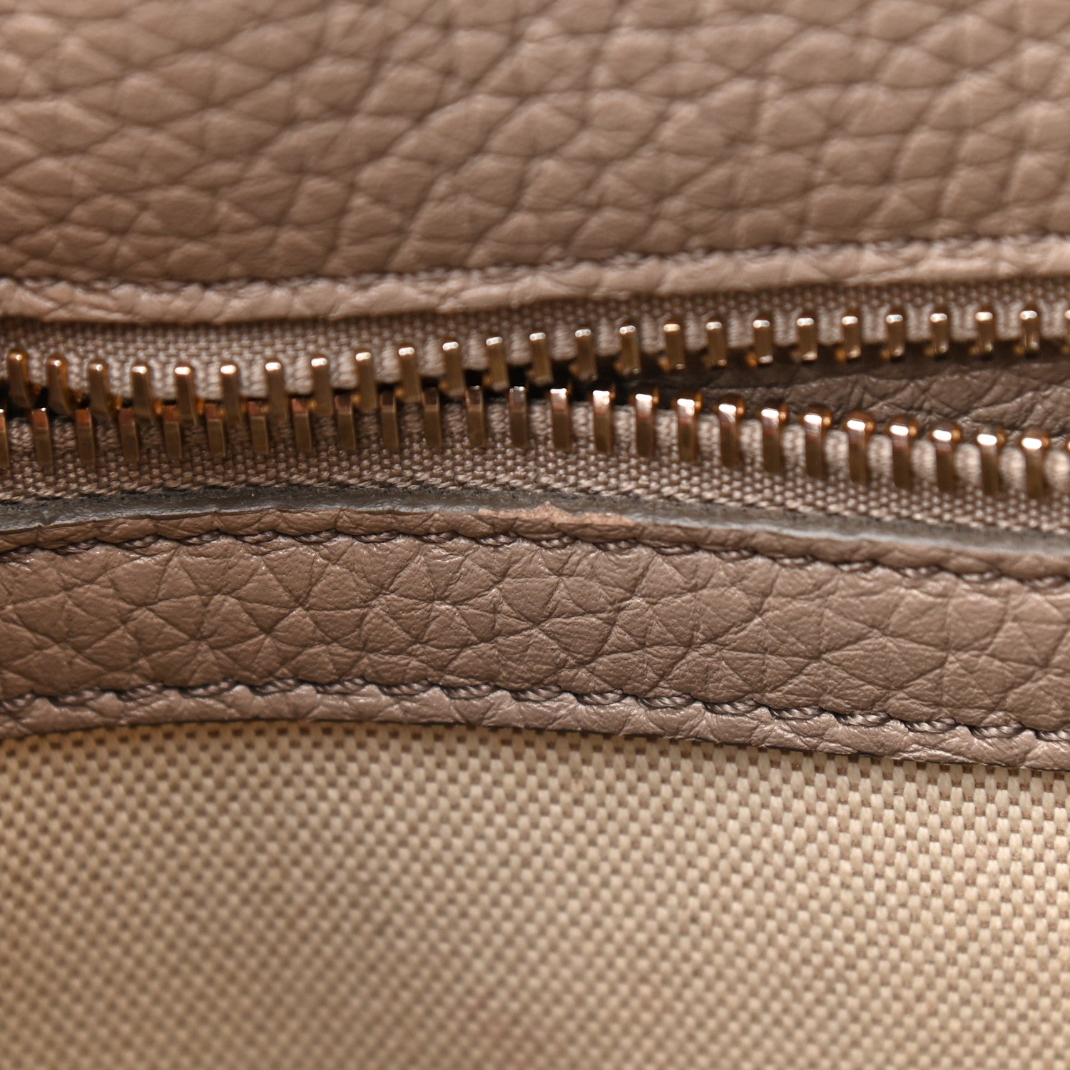 Tom Ford Grained Calfskin Large T Clasp Tara Crossbody Bag Silk Taupe 8 of 15