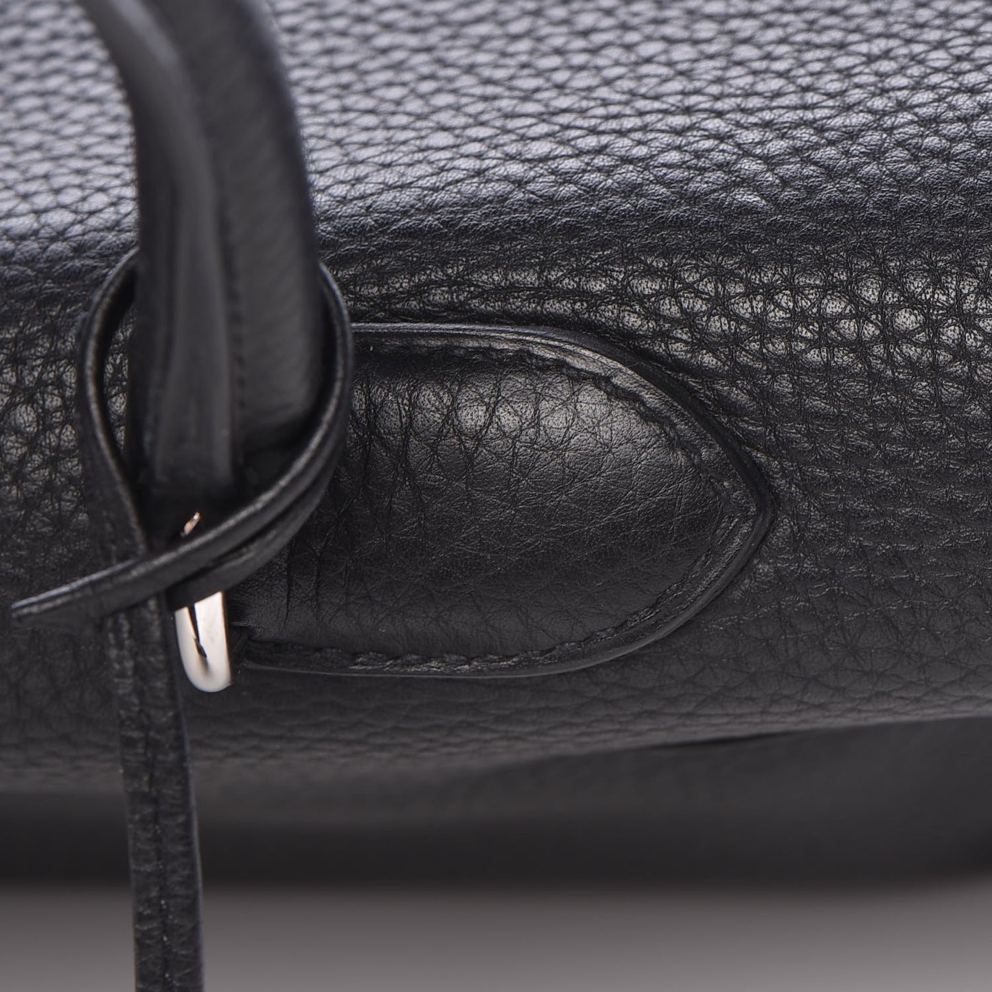 Taurillon Clemence Shoulder Kelly 40 Black