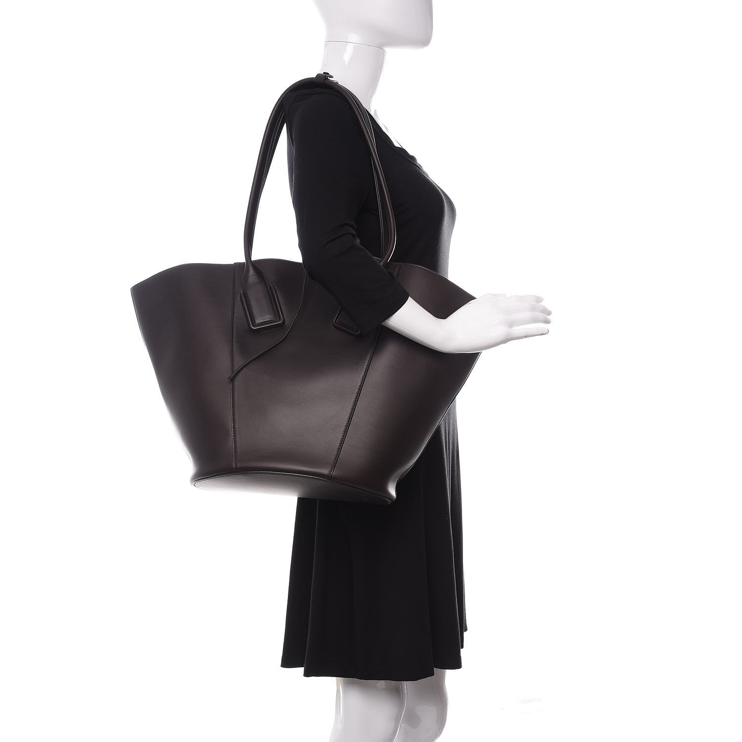Bottega Veneta Smooth Calfskin Basket Tote Fondente 2 of 10
