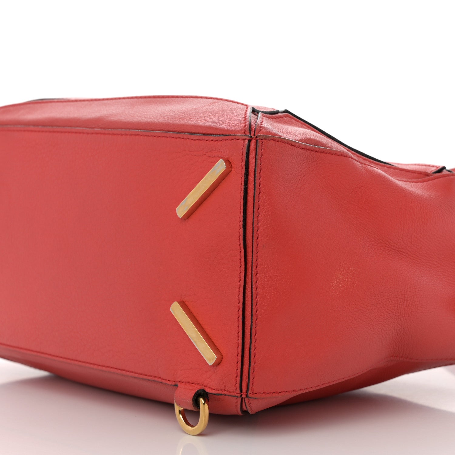 Loewe Calfskin Medium Puzzle Bag Scarlet 10 of 19