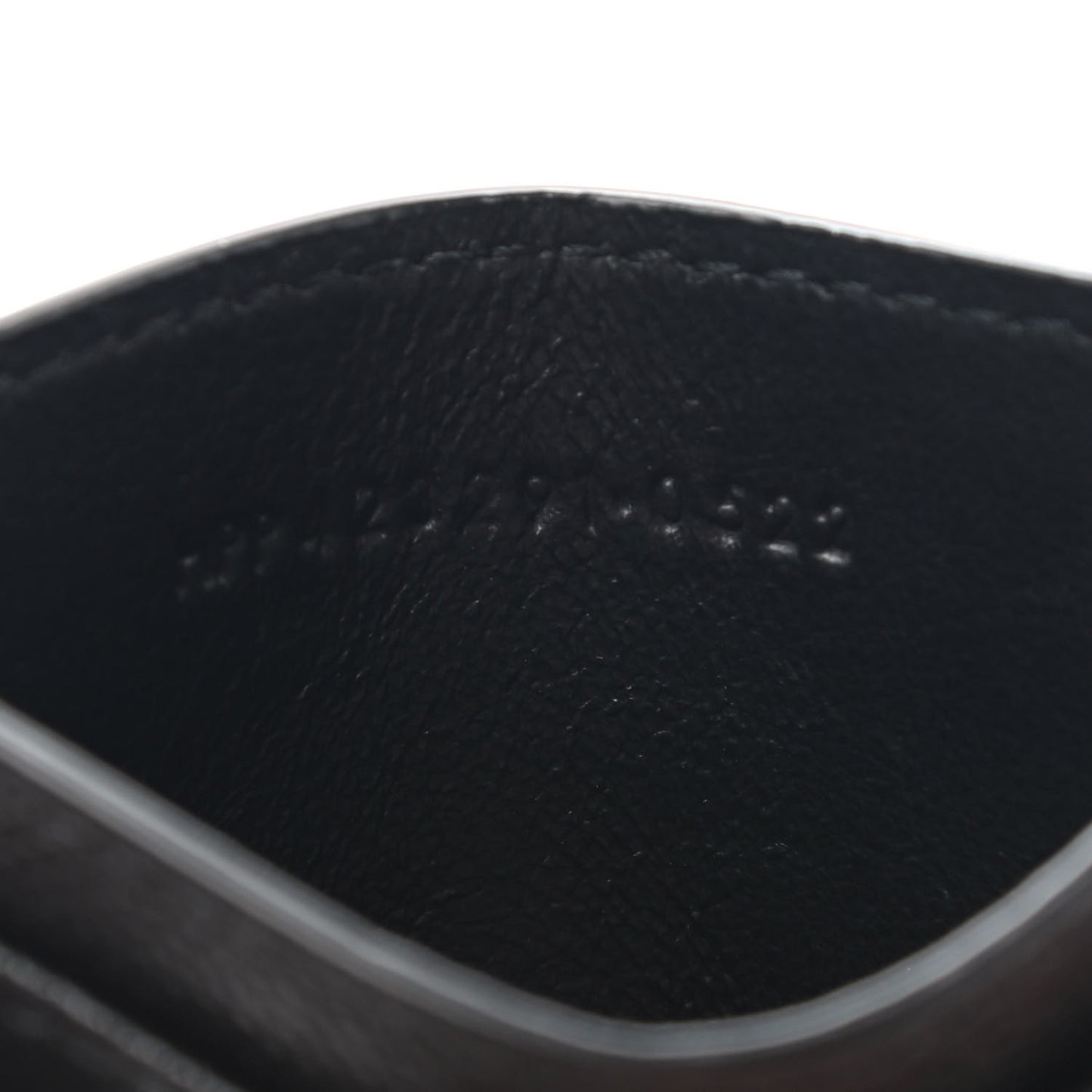 Grain De Poudre Matelasse Chevron Monogram Credit Card Case Black
