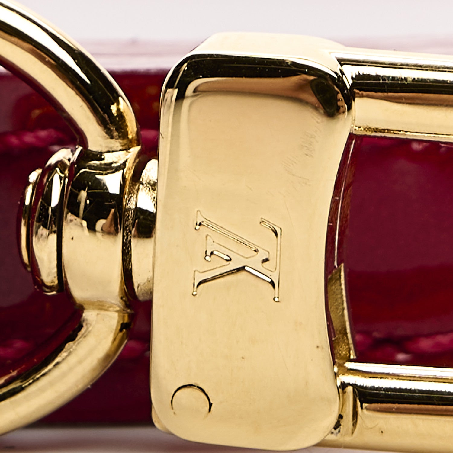 Louis Vuitton Vernis Shoulder Strap Red 4 of 4