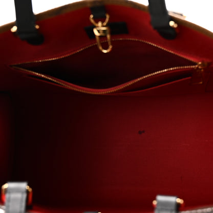 Louis Vuitton Reverse Monogram Giant Onthego MM 5 of 9