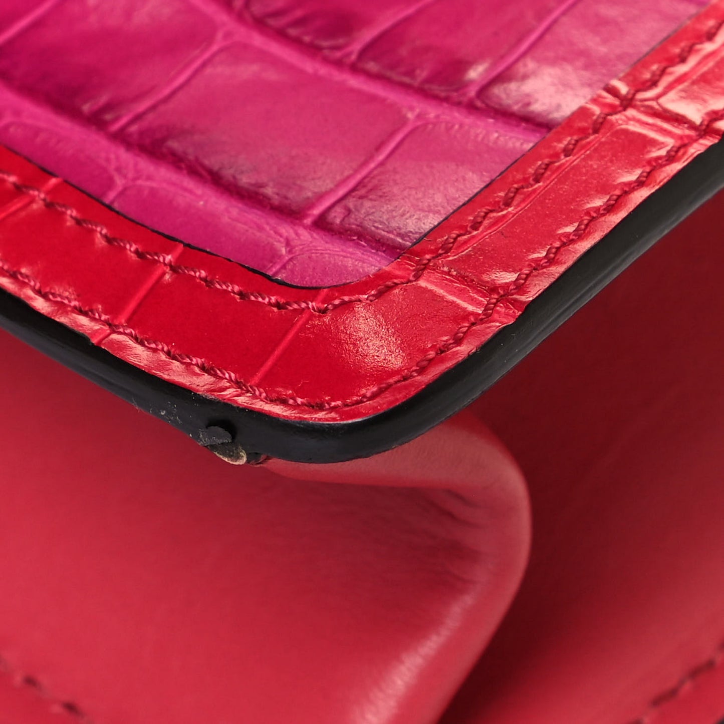 Calfskin Crocodile Embossed Mini Aby Chain Shoulder Bag Graphic Pink