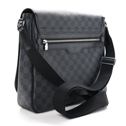 Louis Vuitton Damier Graphite Daniel GM 3 of 10