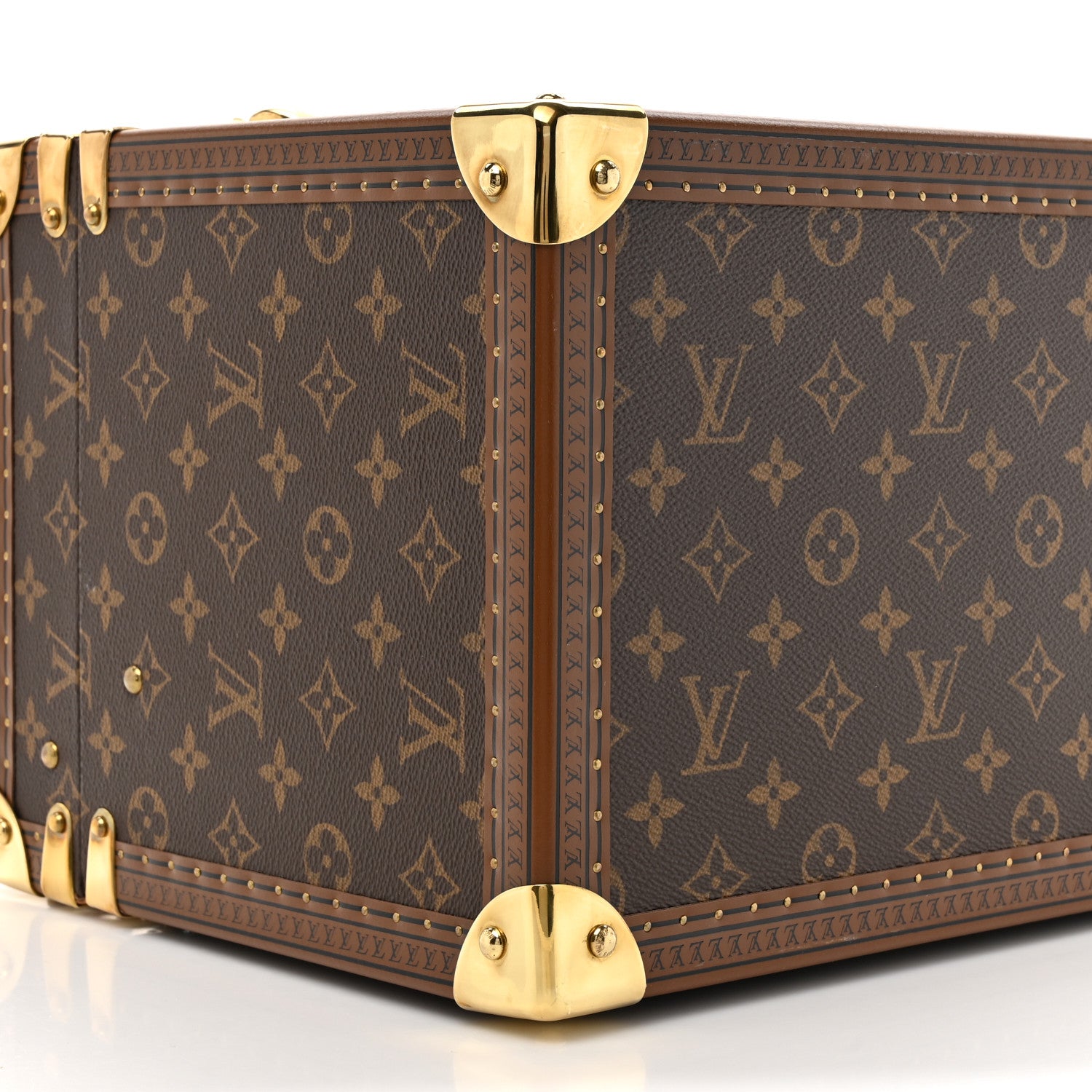 Louis Vuitton Monogram Boite Pharmacie Toiletry Case 14 of 17