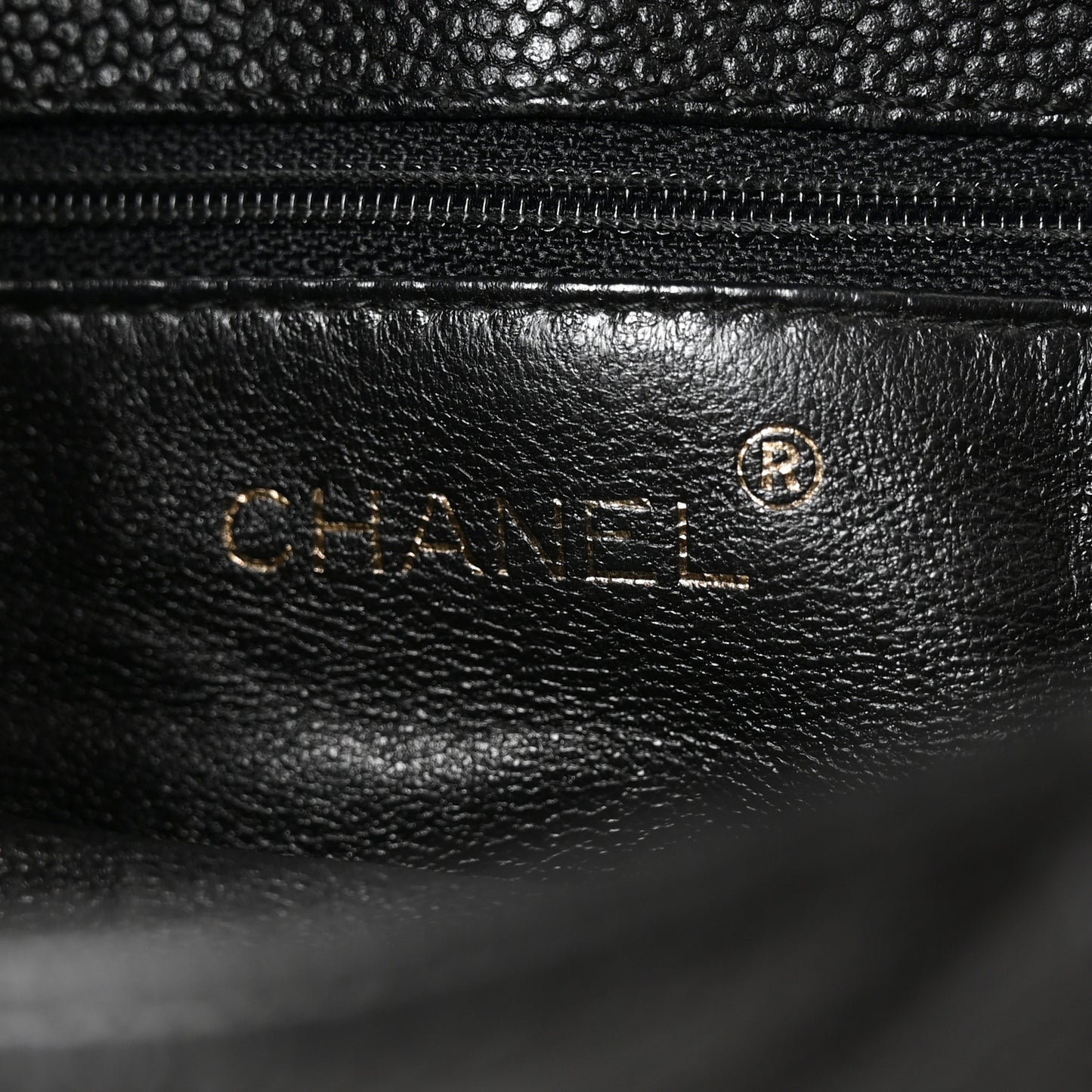Caviar Diamond Flap Shoulder Bag Black