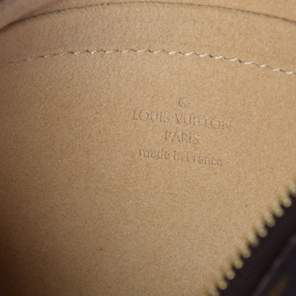 Louis Vuitton Monogram Pochette Milla MM 6 of 6