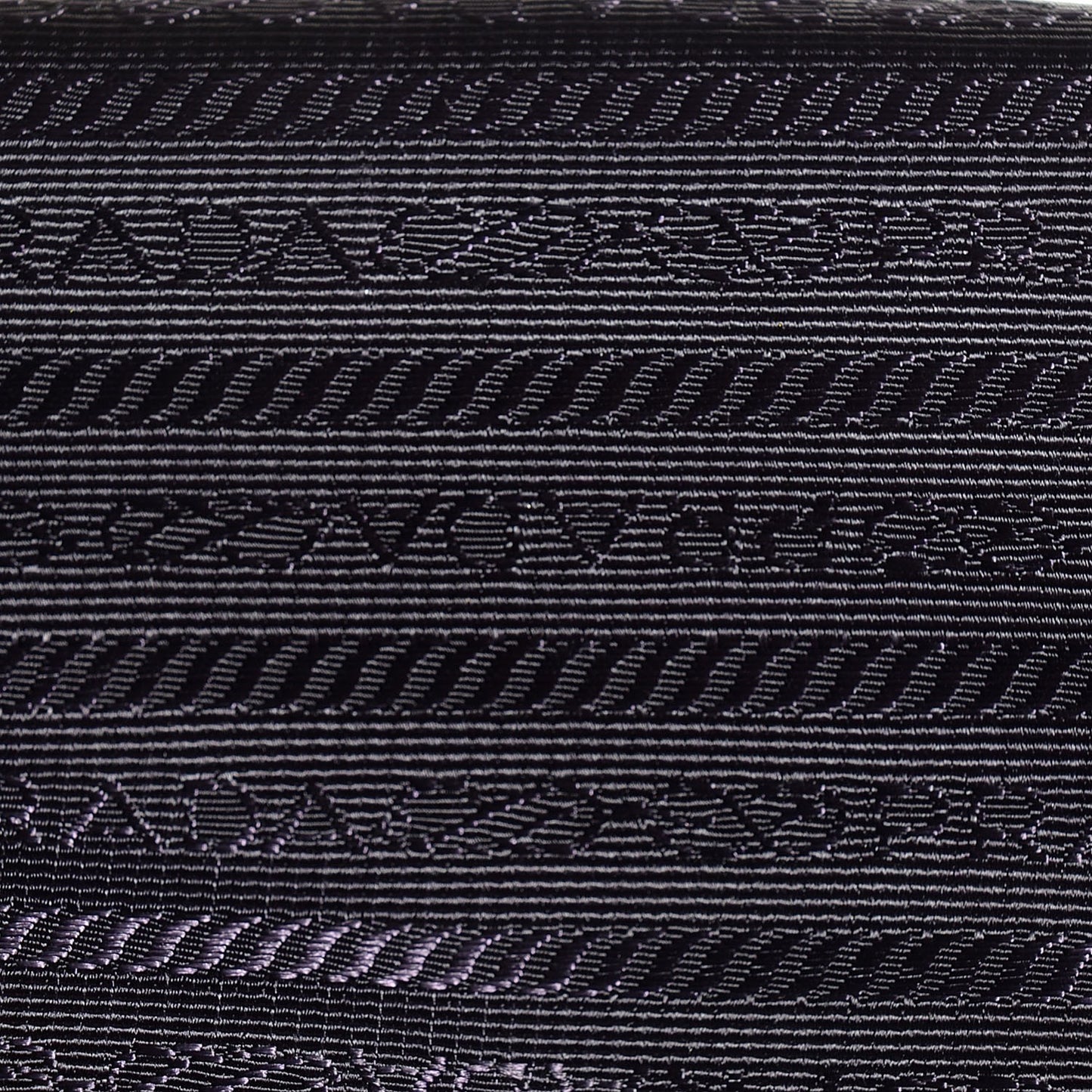 Saffiano Lux Medium Promenade Tote Viola