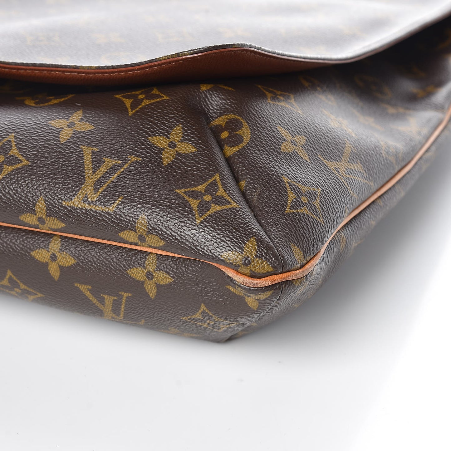 Monogram Musette GM