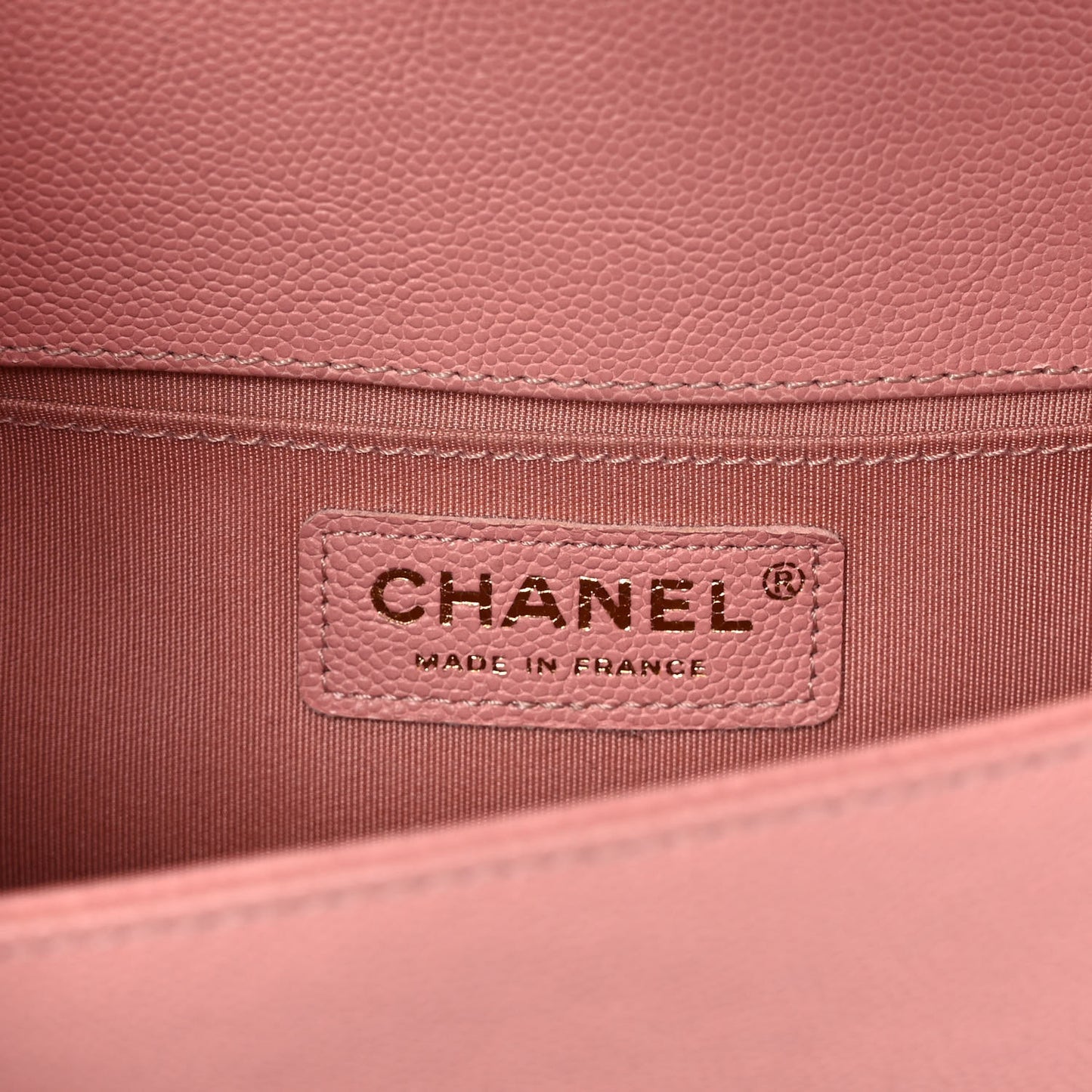Caviar Quilted Medium Boy Flap Pink