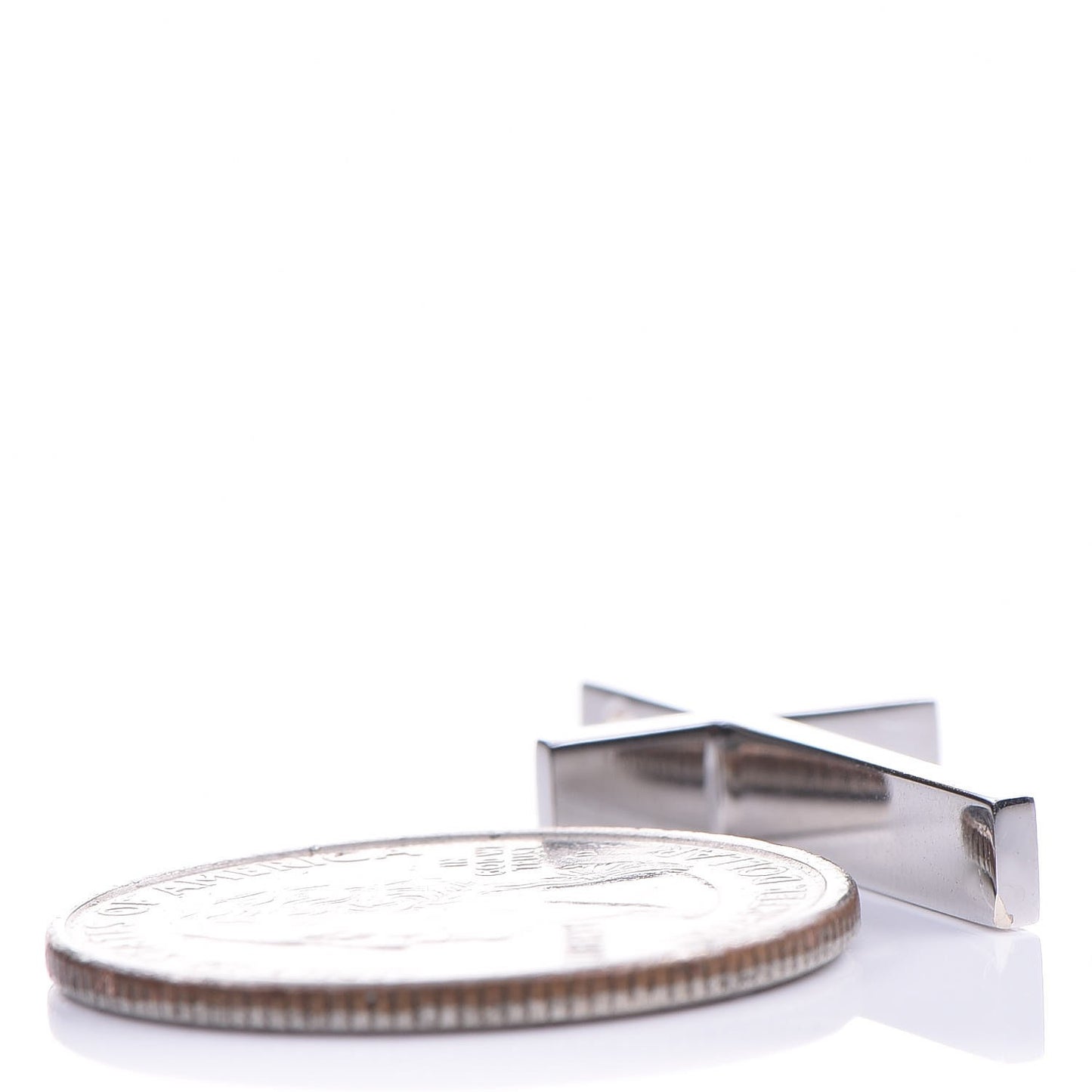 18K White Gold Metro Cross Pendant