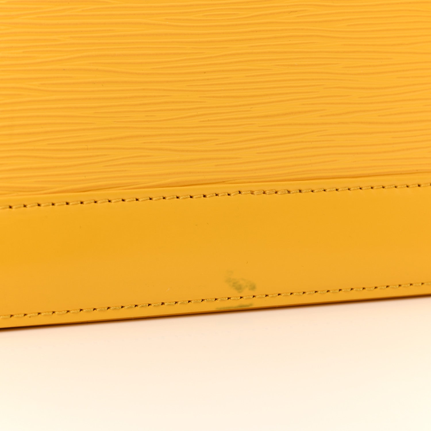 Louis Vuitton Epi Alma GM Citron 12 of 17
