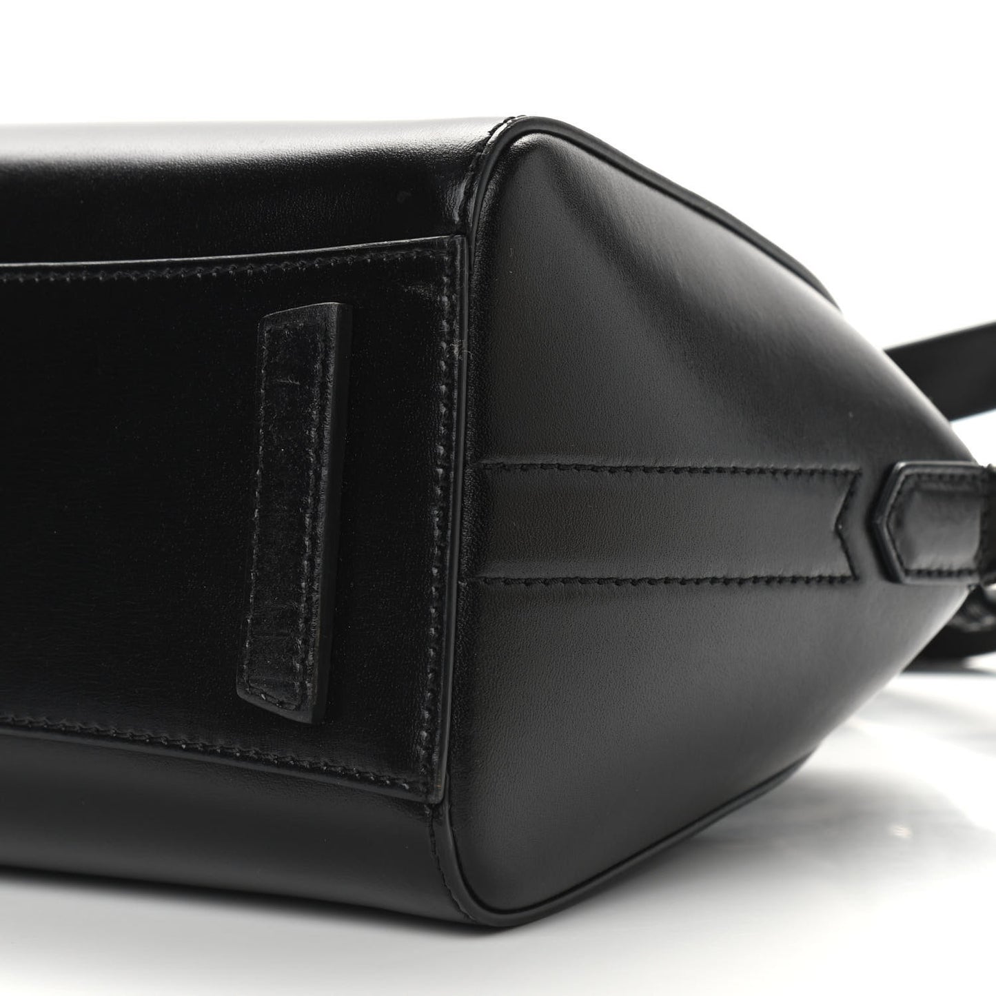 Shiny Lord Calfskin Mini Antigona Black