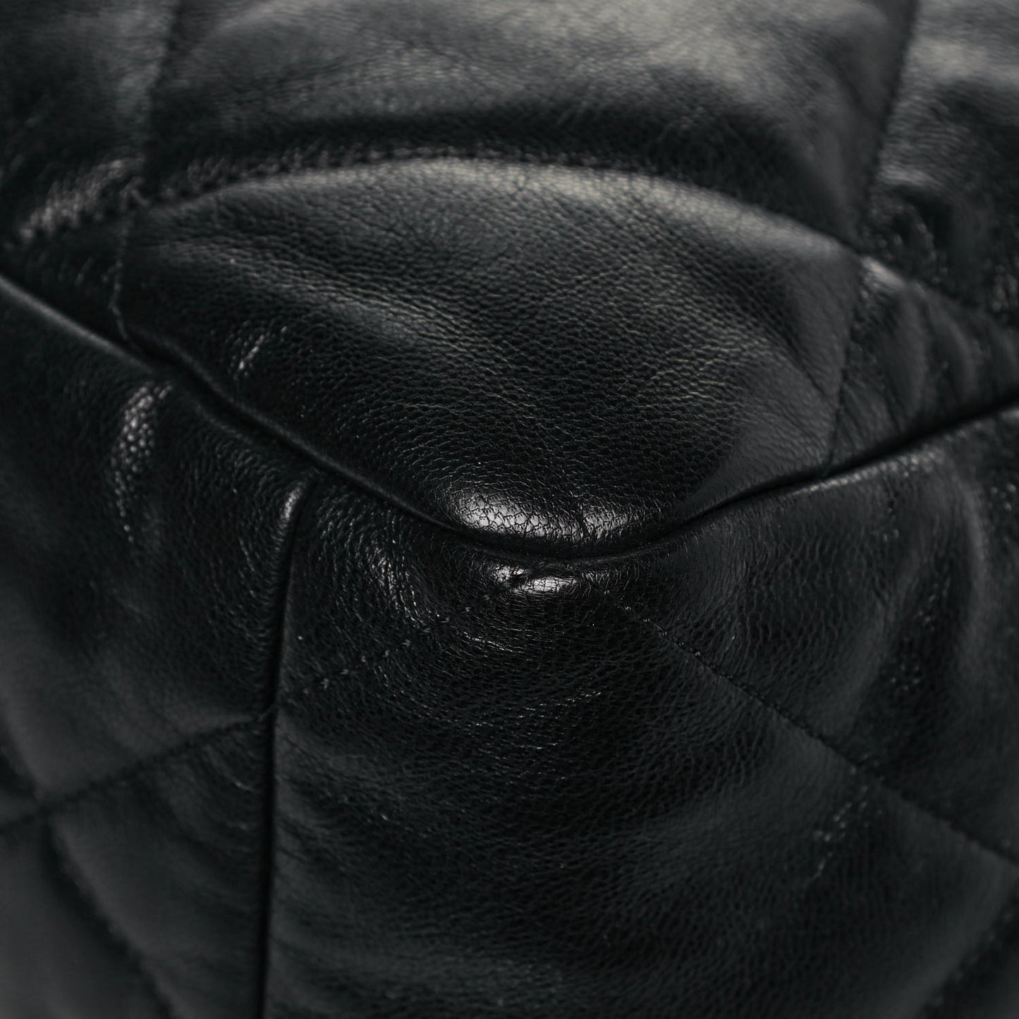 Goatskin Quilted Maxi Chanel 19 Flap Black