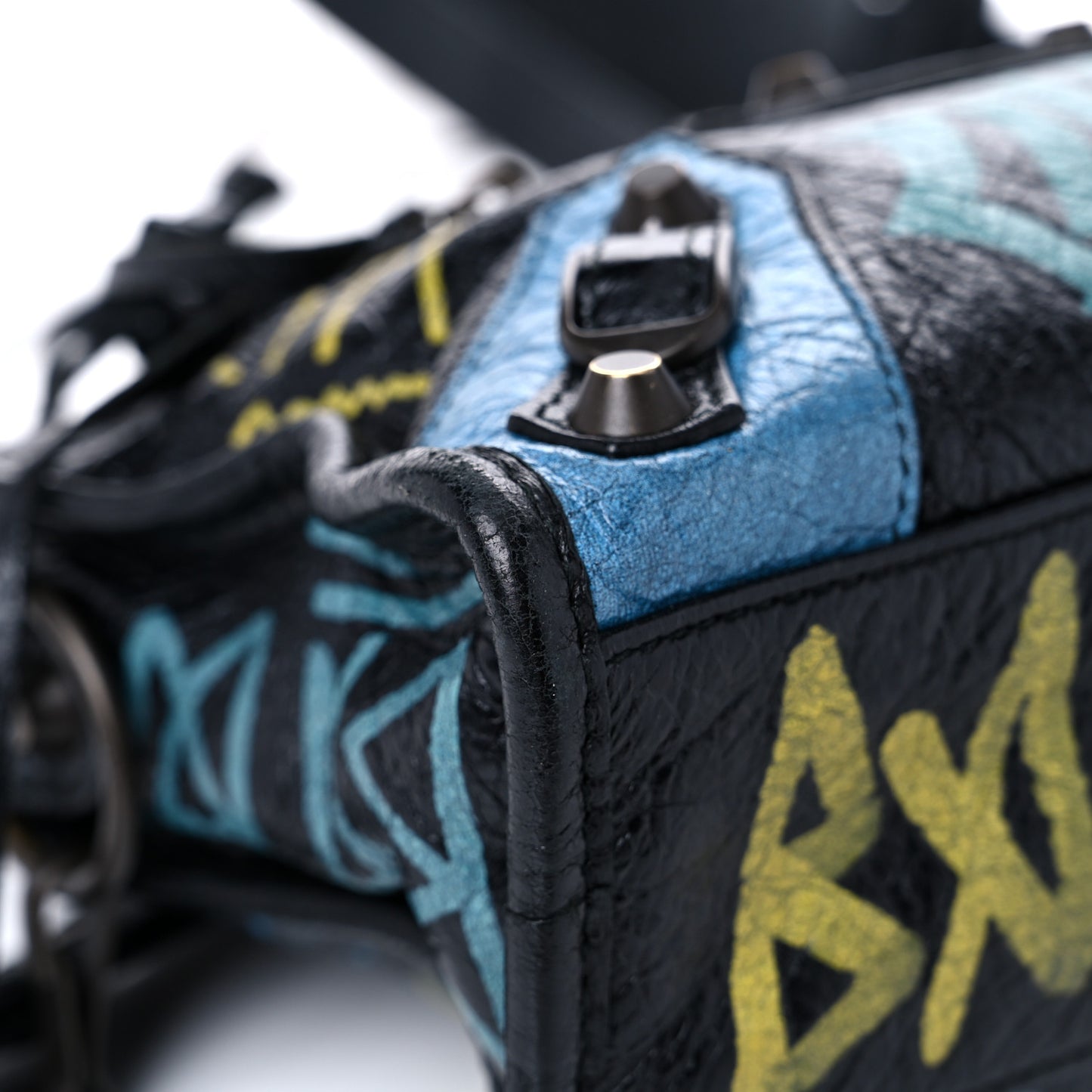 Agneau Arena Graffiti All Over Classic Hardware Mini City Black Multicolor