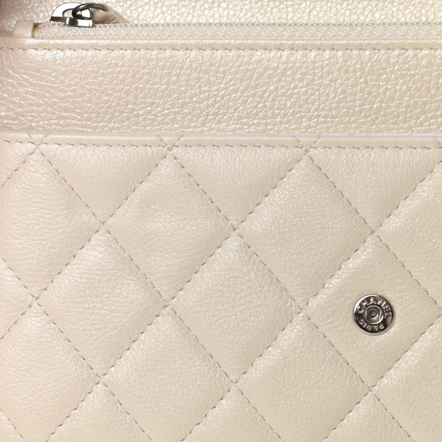 Chanel Metallic Calfskin Lucky Charms Casino 2.55 Reissue Wallet On Chain WOC Ivory 12 of 14