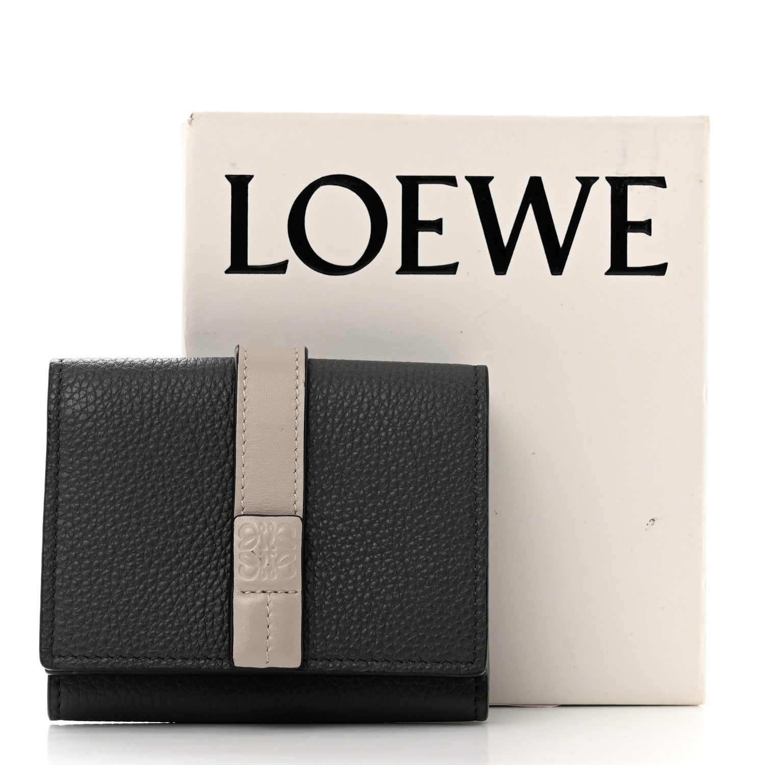Loewe Grained Calfskin Anagram Trifold Wallet Anthracite Ghost 10 of 10