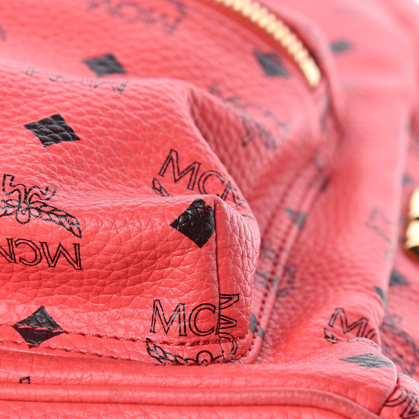 Visetos Medium Side Stud Stark Backpack Coral