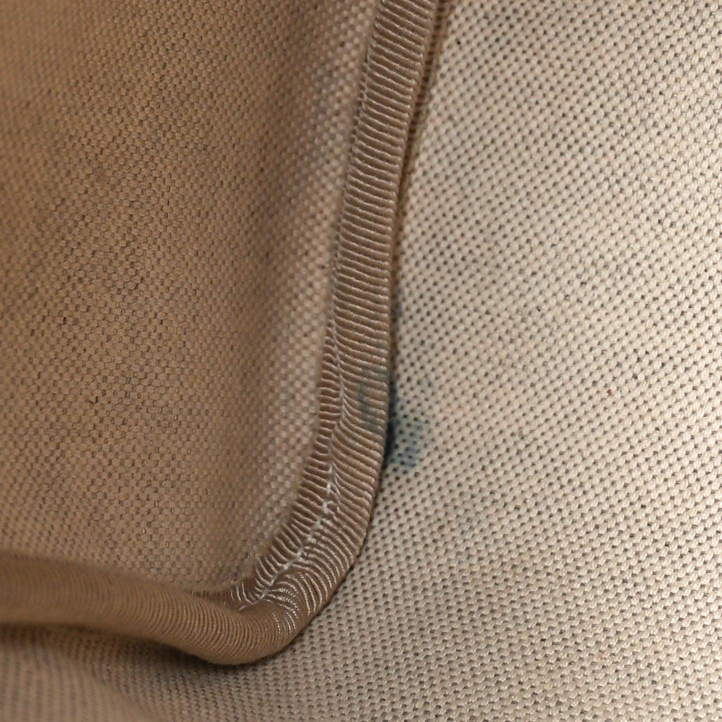 GG Plus Monogram Tattoo Heart Medium Joy Boston Dark Brown