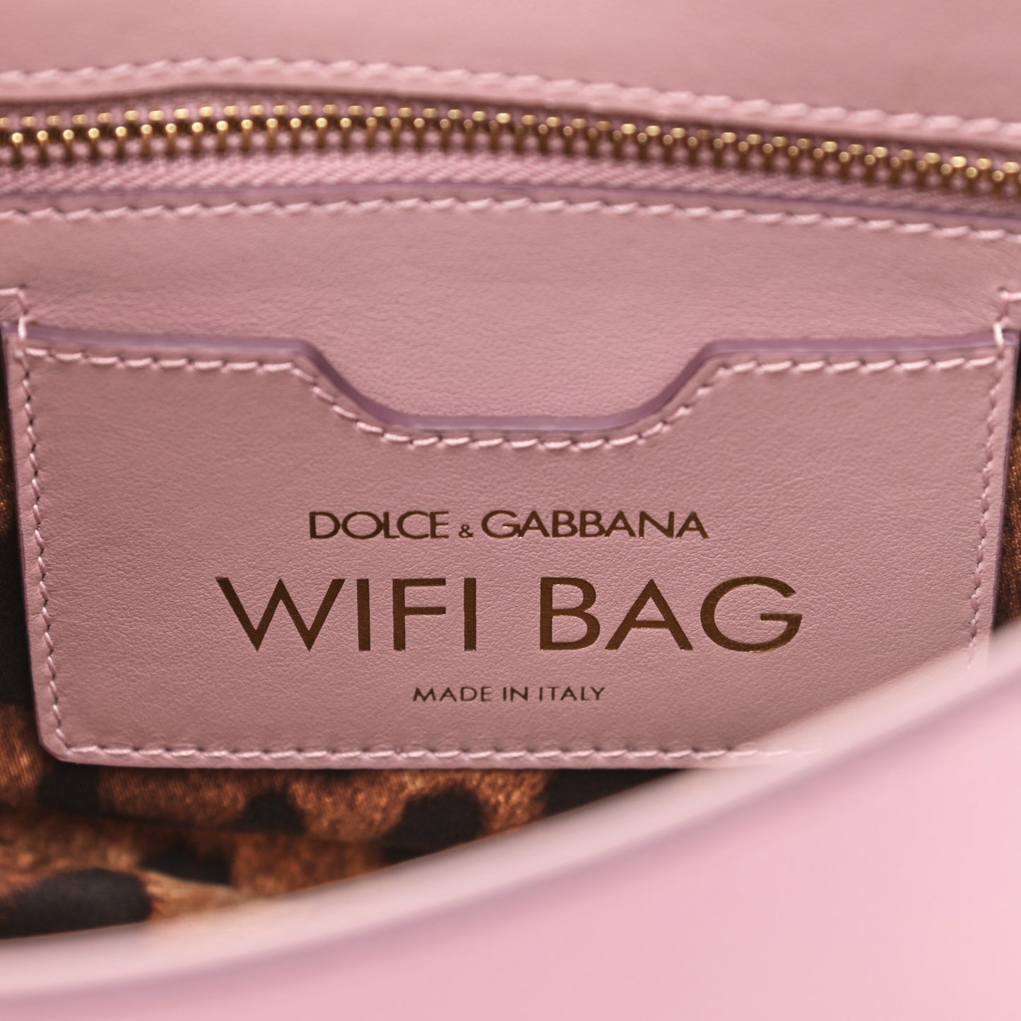 Calfskin Media Wifi Shoulder Bag Pink