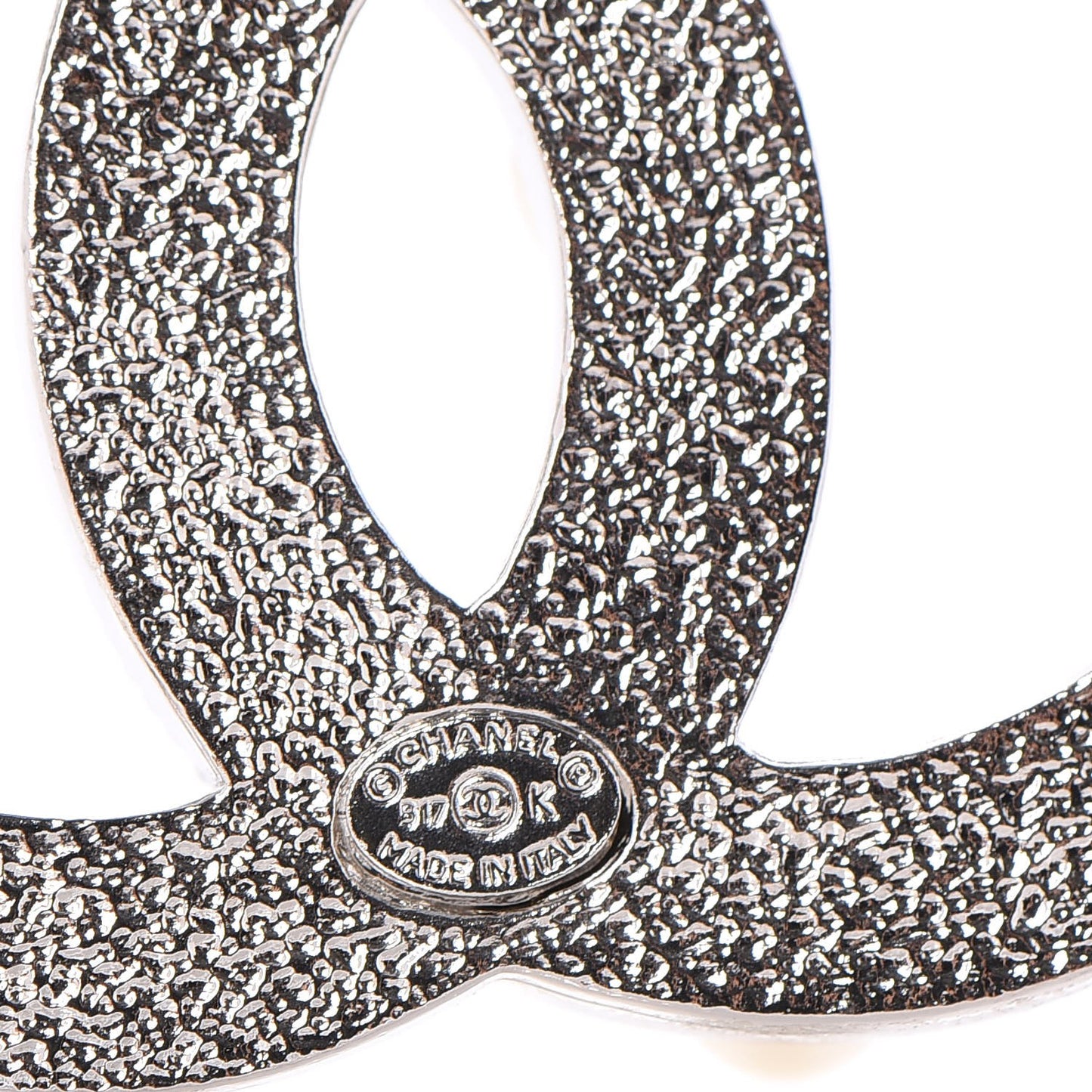 Pearl Crystal CC Mini Brooch Silver