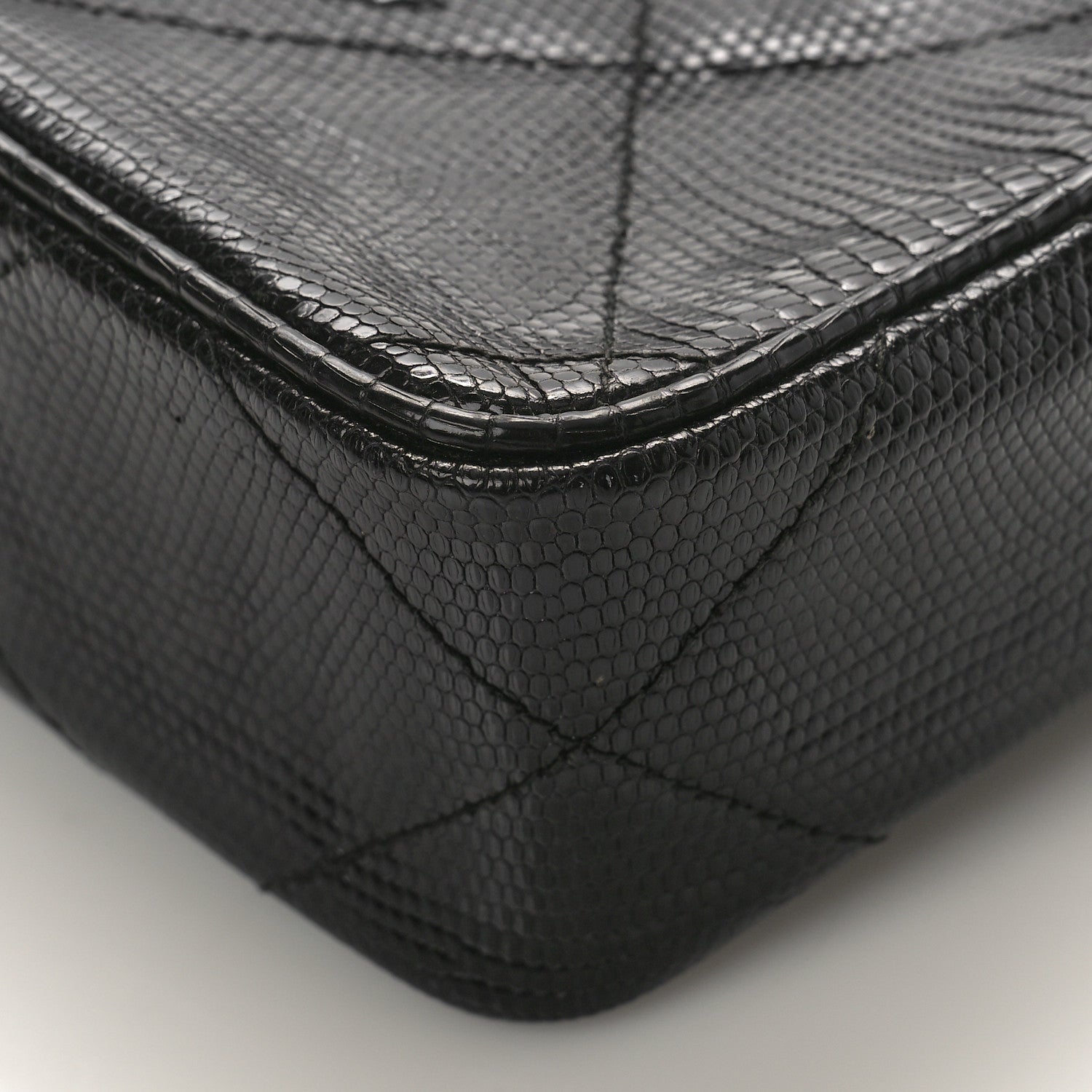 Chanel Lizard Diamond Quilted Small Tassel Camera Case Black 9 of 10