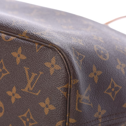 Louis Vuitton Monogram Neverfull MM 12 of 17