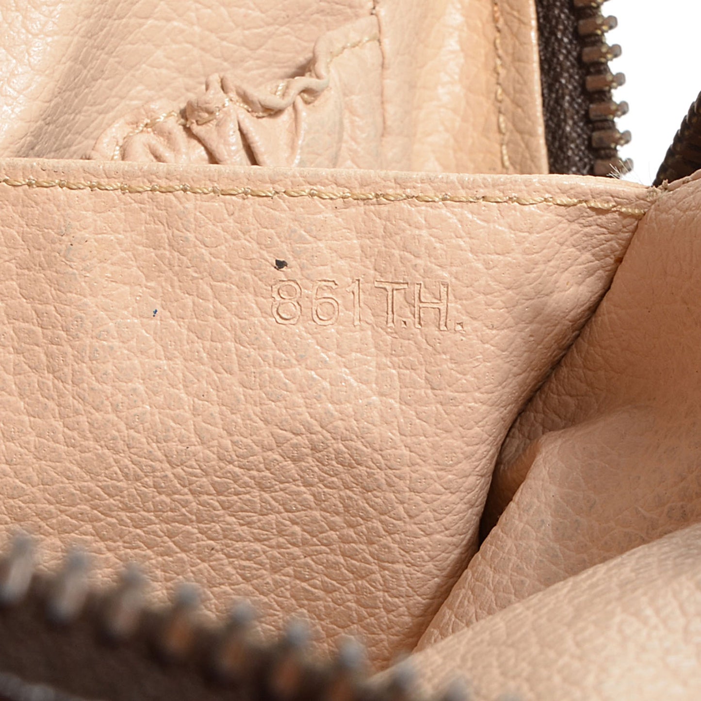 Monogram Trousse Toilette 23