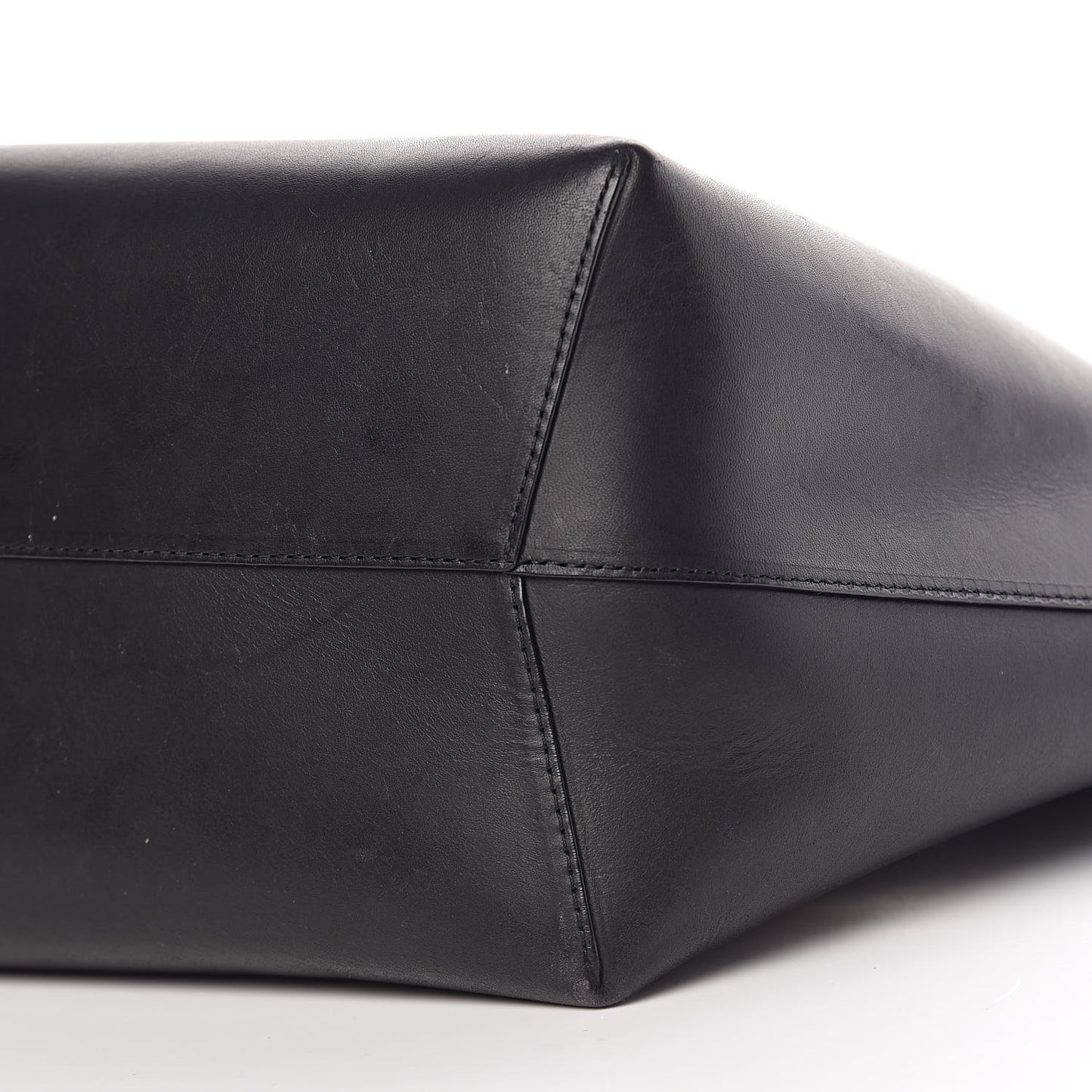 Vegetable Tanned Calfskin Bucket Bag Black Ballerina