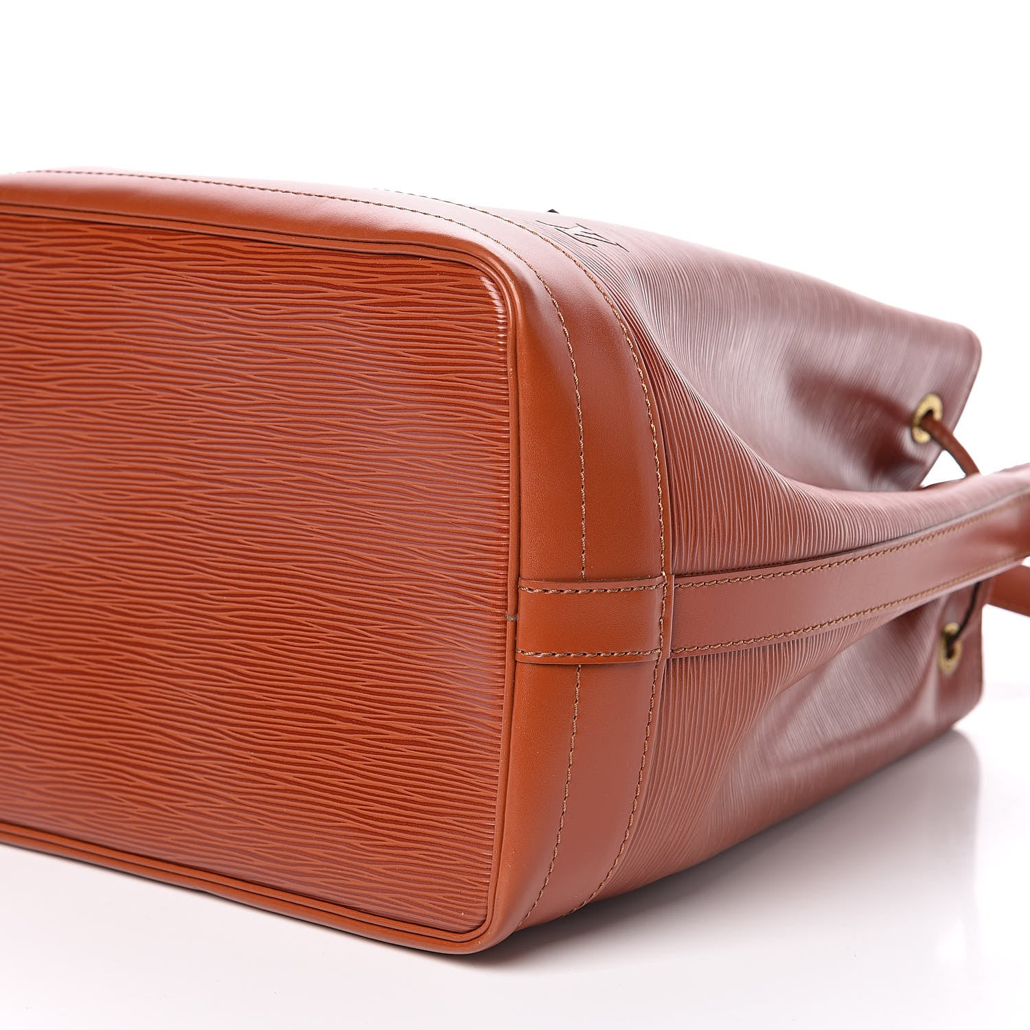 Louis Vuitton Epi Noe Kenyan Fawn 7 of 11