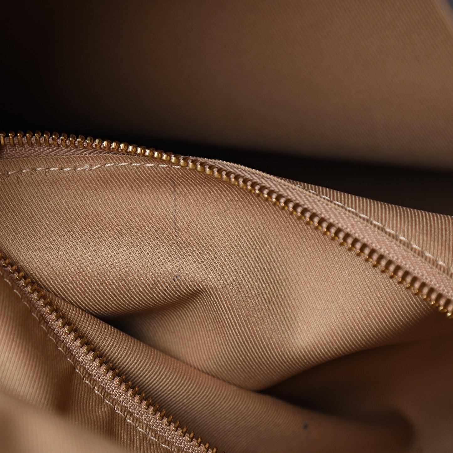 Monogram Graceful MM