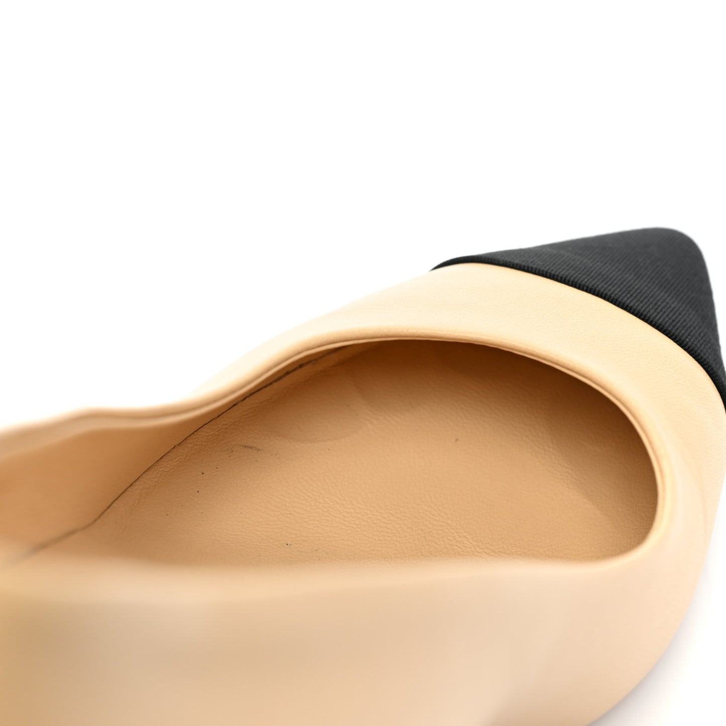 Lambskin Grosgrain Cap Toe CC Pumps 39 Beige Black