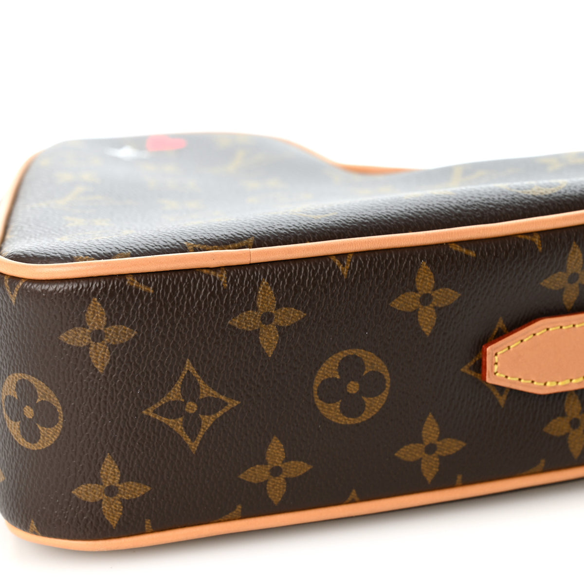 Monogram Game On Coeur